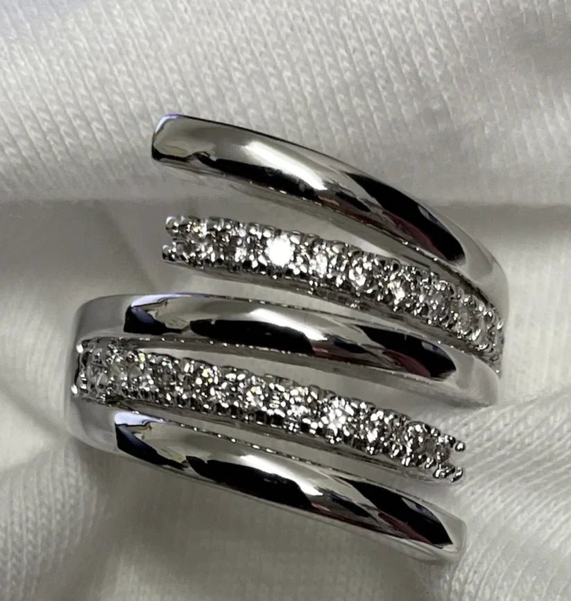 Fancy Swirl Fashion Ring