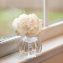 Load image into Gallery viewer, Peony Diffuser
